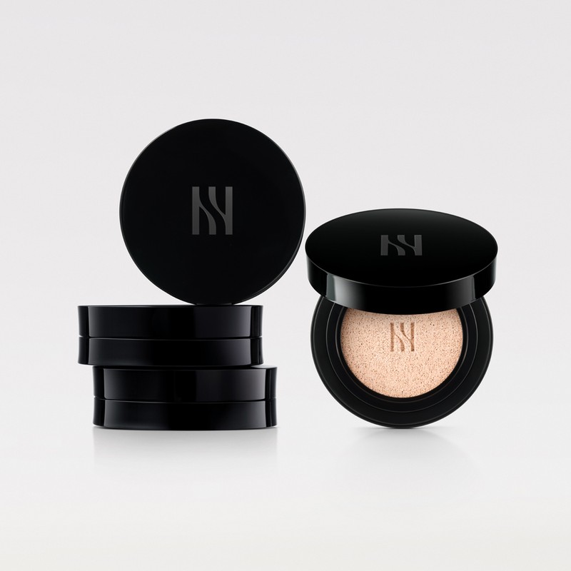 HERA Black Cushion Foundation Set (15g+Refill 15g) (9 Shades) -