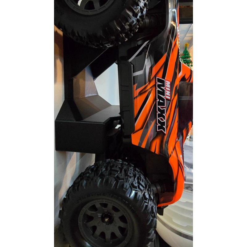 Traxxas Mini Maxx Display, Wall mount with Controller holder