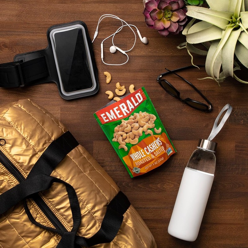 Emerald Nuts, Whole Cashews Roasted & Salted, 5 Oz Resealable