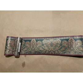 York Wallpaper Border MR 7131-B  RUN 1,  5 Yards 5-3/16"  7131