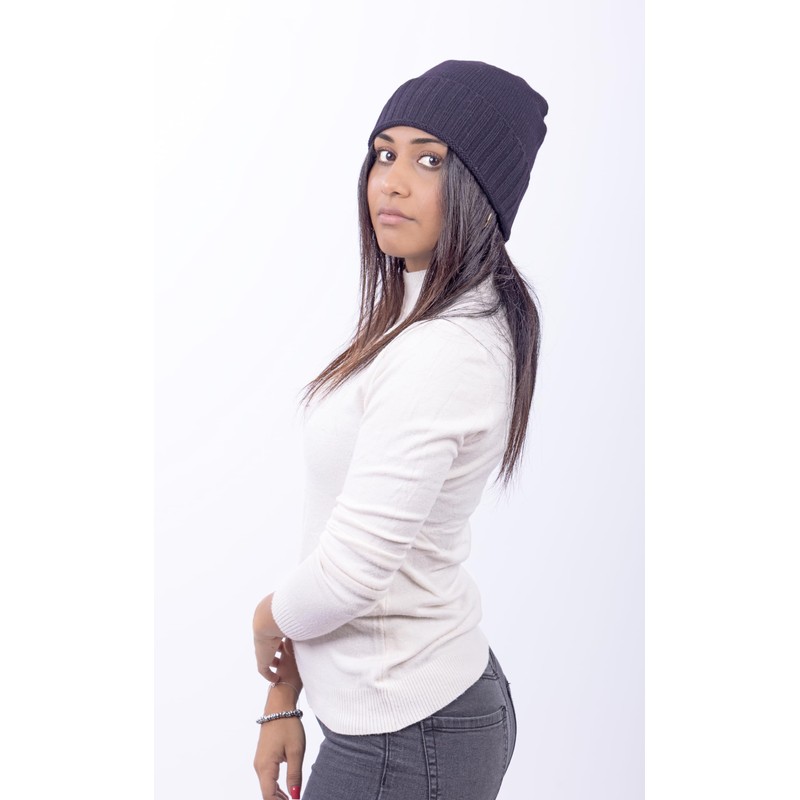 CLASSE77 Wool hat (70%) cashmere blend (30%) with ribbed lapels,