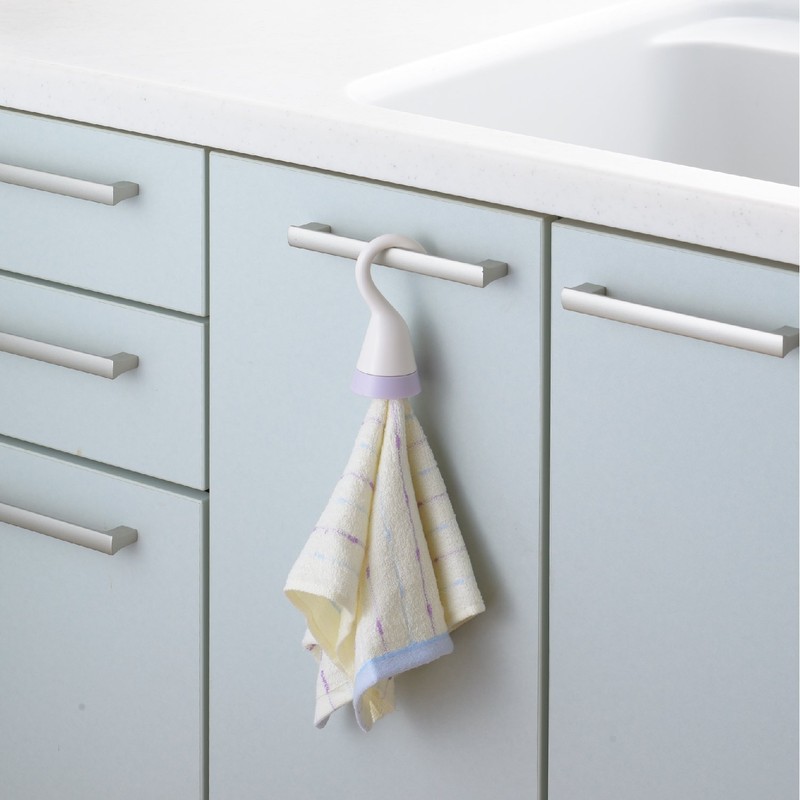 Akebono Sangyo FG-1414 Anywhere Towel Holder (Purple)