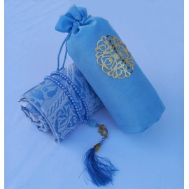 Muslim Prayer Rug and Beads with Elegant Satin Fabric Bag | Travel prayer mat, Janamaz | Sajadah | Islamic gift | Islamic & Mawlid Gifts | Prayer Carpet Mat (BLUE)