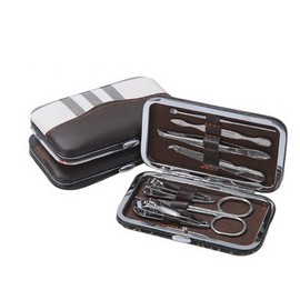 7 in 1 Nail Clipper Set Stainless Steel Manicure Set with Case for Travel and Home 7合1指甲钳套装不锈钢美甲套装旅行和家庭 7 Dalam 1 Set Kuku Clipper Keluli Tahan Karat Manicure Set dengan Kes untuk Perjalanan dan Rumah