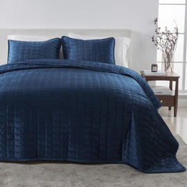 King Size Velvet Quilt and Shams Set - Dual-Sided Luxury Velvet, Heavyweight 3-Piece Bedding Set - Ultra Soft, Quilted Box-Stitched and Down-Alternative Fill (King / California King, Navy)