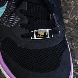 GRAPHICS & MORE U.S. Army Logo with Soldier Silhouettes Rectangular Shoe Shoelace Shoe Lace Tag Runner Gym Charm Decoration