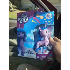 Hasbro MLP My Little Pony New Generation 6" Izzy Moonbow Color Changing Figure