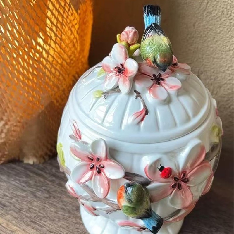 FORLONG Ceramic Food Storage Containers with Lids, 3D Hand-painted Magnolia