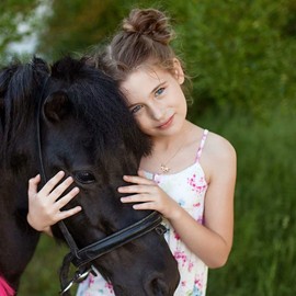 MONOOC Horse Gifts for Girls Kids - Horse Necklace for Girls Jewelry