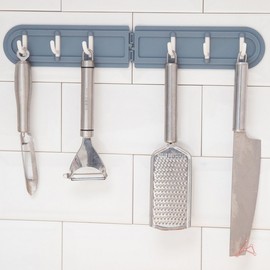 6-hole folding corner hook