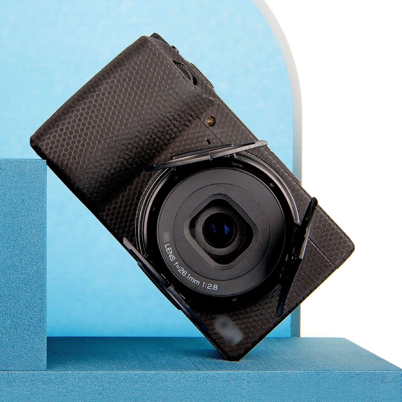 JJC Auto Open and Close Lens Cap Cover for Ricoh