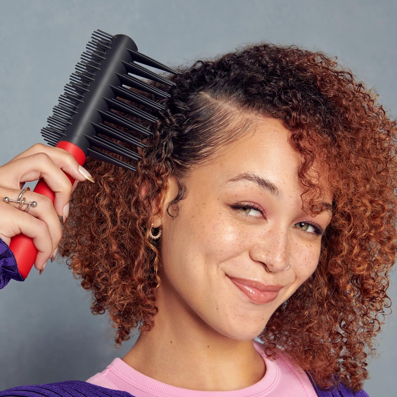 KISS Colors & Care Detangle Boss Glide & Define 2-in-1