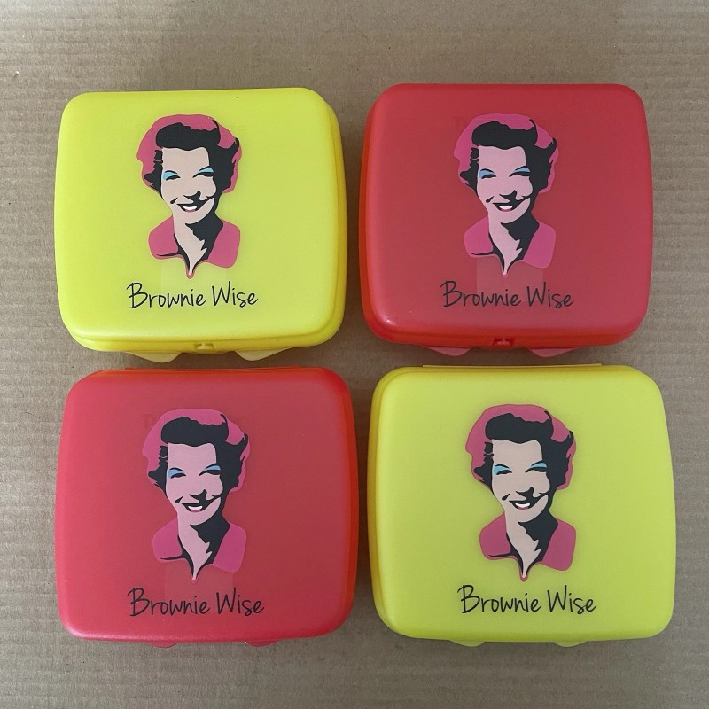 Tupperware Sandwich Keeper (Set of 4) Brownie Wise Red Yellow