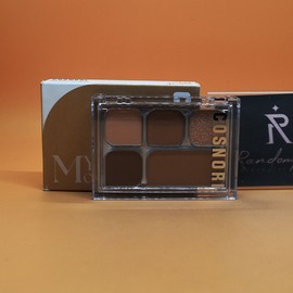 Kosnori COSNORI My Moment Eyeshadow Palette 02 Classic Beige 6.2g / 코스노리 마이 모먼트 아이섀도우 팔레트 02클래식베이지 6.2g