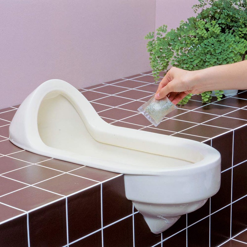 アズマ 消臭剤 汲み取りトイレバイオ消臭 微生物の力で悪臭源を分解