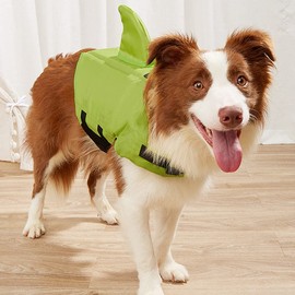Snik-S Dog Life Jacket- Preserver with Adjustable Belt, Pet Swimming Shark Jacket for Short Nose Dog (Pug,Bulldog,Poodle,Bull Terrier,Labrador) (Green, Small)