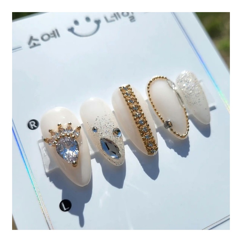 Elegant gold zircon chain handmade nail tip - Coffin /