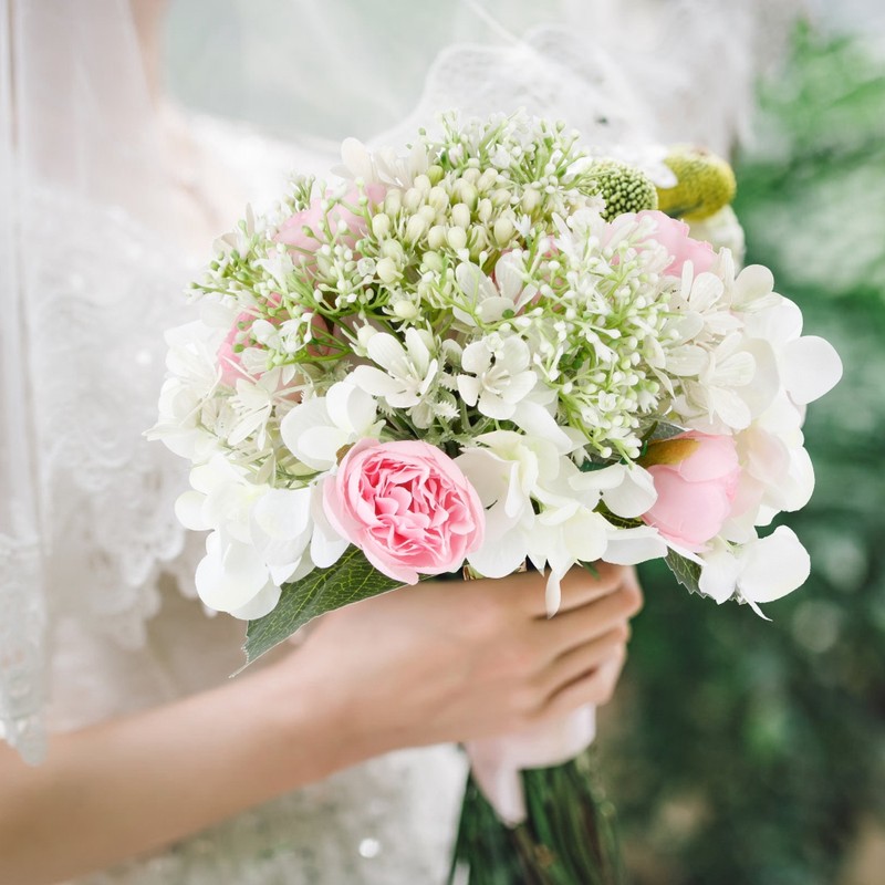 Simulation Wedding Bouquet Beautiful Bridal Holding Flower Wedding DecorationPink