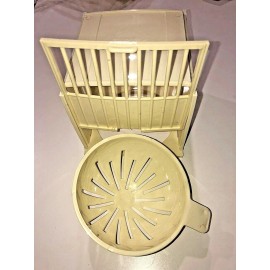 Petshop America External Canary Nest Box Closed Top Bird Finch Lovebird Aviary Plastic