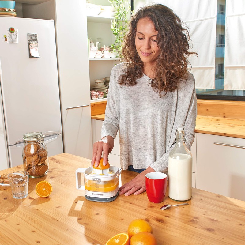Black+Decker - BXCJ25E Citrus Juicer, 25, Plastic, 350 ml, White