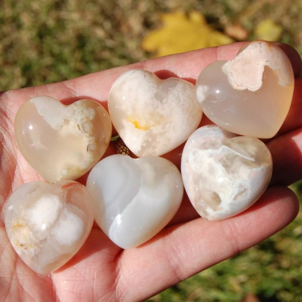 Caspar Curiosities ONE 30mm Sakura Flower Agate Crystal Heart