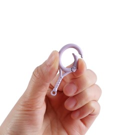 8Pcs Mini Colorful Tennis Racket Shape Keychain Clip, 1.8 * 0.9inch / 4.7 * 2.2cm Alloy Spring Snap Hook, Unique Keychain Decorations