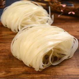 14oz Rice Sticks - 5mm (Dried Rice Noodles) Bánh phở, 河粉, เส้นเฝอ, 쌀국수, フォー, Nouilles de riz pho, Fideos de arroz pho – Perfect for Vietnamese Noodle Soup, Stir-Fried Pad Thai, Guilin Noodles and More