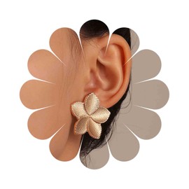 Yheakne Vintage Hammered Flower Earrings Large Metal Flower Stud Earrings Exaggerated Flower Petal Earrings Gold Chunky Flower Earrings Jewelry for Women
