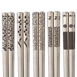 Chopsticks Stainless Steel 5 Pairs, Japanese Metal High-Quality Reusable Chopsticks Titanium Chopsticks Holder, Environmentally Friendly Healthy Restaurant (Gift Packaging)