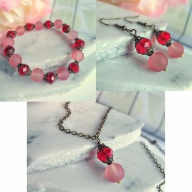 Bad Apple Designs Frosted Red Sea Glass, Brass Stretch Bracelet