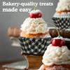 Regency Wraps Greaseproof Professional Grade Baking Cups, Pack of 40,