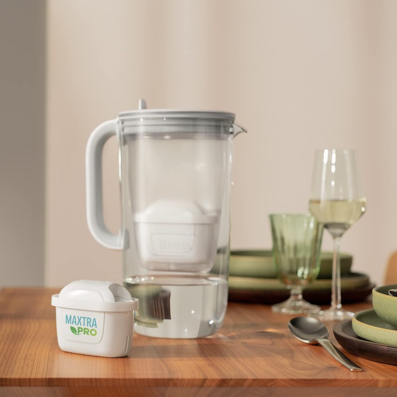 BRITA Marella Cool Filterkaraffe, 2,4 l, Blau, inkl. 1 Filterkartusche