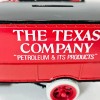 Ertl Mack Bulldog Lubricant Truck 1925 Texaco Die Cast Metal