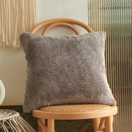 YunJeude Cushion Covers 45x45cm Nordic Set of 2 Faux Fur Fluffy 3D Geometric Pattern Fashion Cute Soft Modern Elegant Zipper Home Decor Car Decor Decor Cushion Cover for Bedroom Sofa (45x45, Grey)