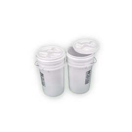 Bucket Kit, Two White 6-Gallon Buckets with White Gamma Seal Lids