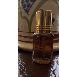 Pure SANDALWOOD ARABIAN SULTANE  OUDH PURE OIL AND VERY THICK PARFUM STRONG SMELL