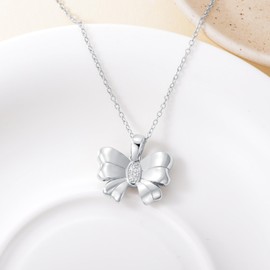 LWXIE Diamond Bow Necklace Sterling Silver Bow Tie Necklace Silver Bow-Knot Pendant Necklace for Women 18+2Inch