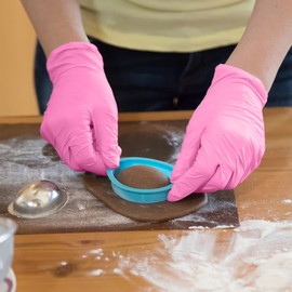 100 Pack Pink Vinyl Disposable Gloves - Latex Free and Power Free Food Grade Exam Gloves for Cleaning, Food Prep, Kitchen Use, Medium