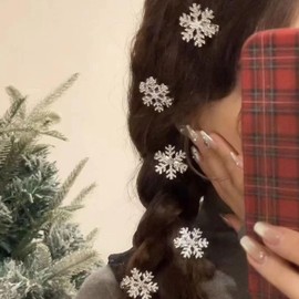 Snowflake Hair Clips Sparkly Rhinestone Hair Barrettes 3 Styles Cute Autumn Winter Broken Hair Bangs Silver Metal Accessories for Women Shiny Snowflakes Hairpins Christmas Hair Xmas Party Gifts