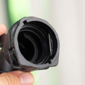 Rldym Upper Radiator Coolant Hose Connector Pipe 3C0122291D for A3 S3 TT 07-14, Beetle 13-17, CC 11-17, Eos 09-16, Golf 10-13, Jetta 05-17, Passat Tiguan 09-17, Replcae# 3C0122291C