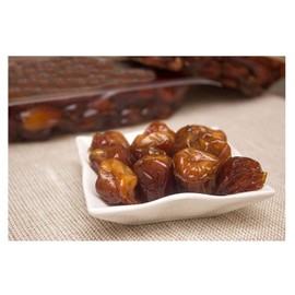 Sukkari Qassim Premium Quality Palm Palms Dates Natural Healthy Organic Delicious Fresh Saudi Arabia Vegan Ramadan Vacuum تمر سكرى (1Pack = 2 Lbs / 1kg)