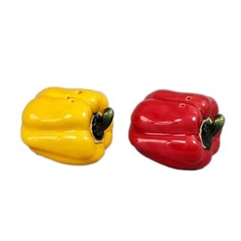 The Bridge Collection Bell Pepper Salt and Pepper Shaker Set - Unique Garden Vegetable Dining Table Accessories - Vegetable Shaped Kitchen Ware Set