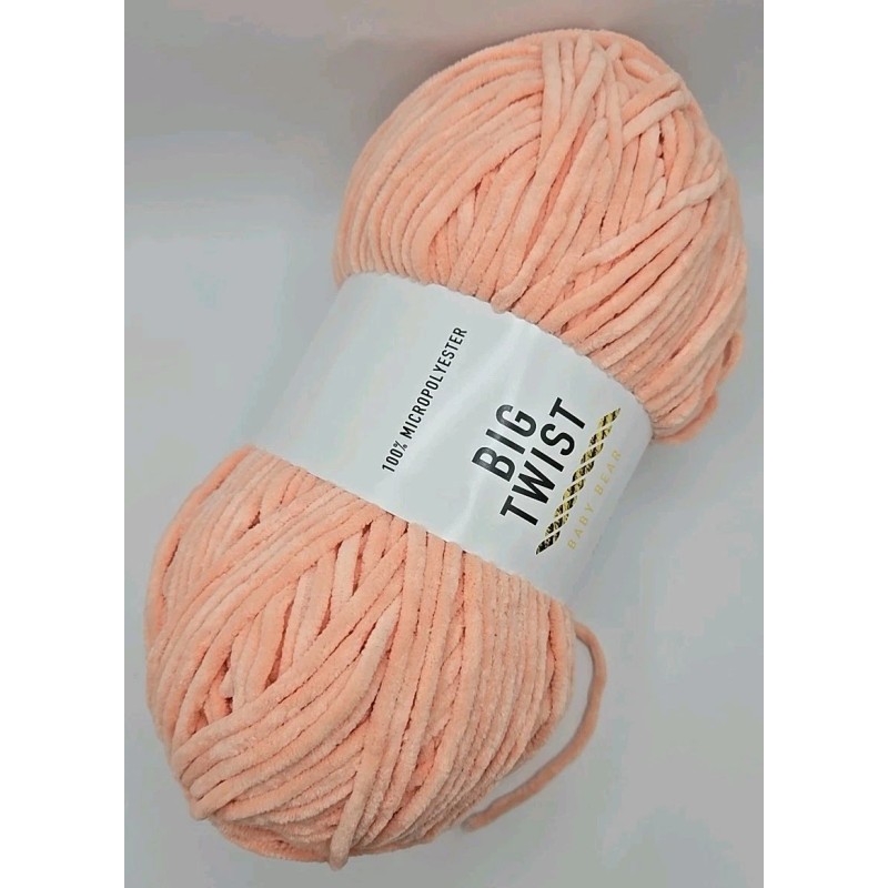 Big Twist BABY BEAR Yarn 100% Micropolyester Shrimp Color 7oz/
