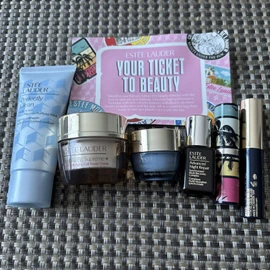 Estée Lauder 7-pc Estee Lauder Revitalizing Supreme cream Cleanser SERUM Mascara Lipstick set