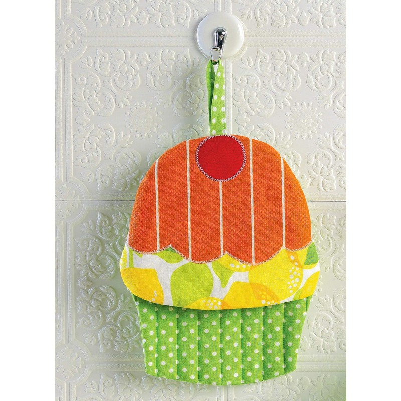 McCall's Ladies Easy Sewing Pattern 6978 Apron & Kitchen Accessories