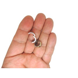 Titanium Hypoallergenic Beveled Edge Small Circle Earrings with 18 K Yellow or Rose Gold (Yellow Gold)