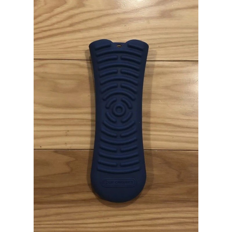 Le Creuset "Cobalt" LE CREUSET Silicone Skillet Handle Sleeve Protector