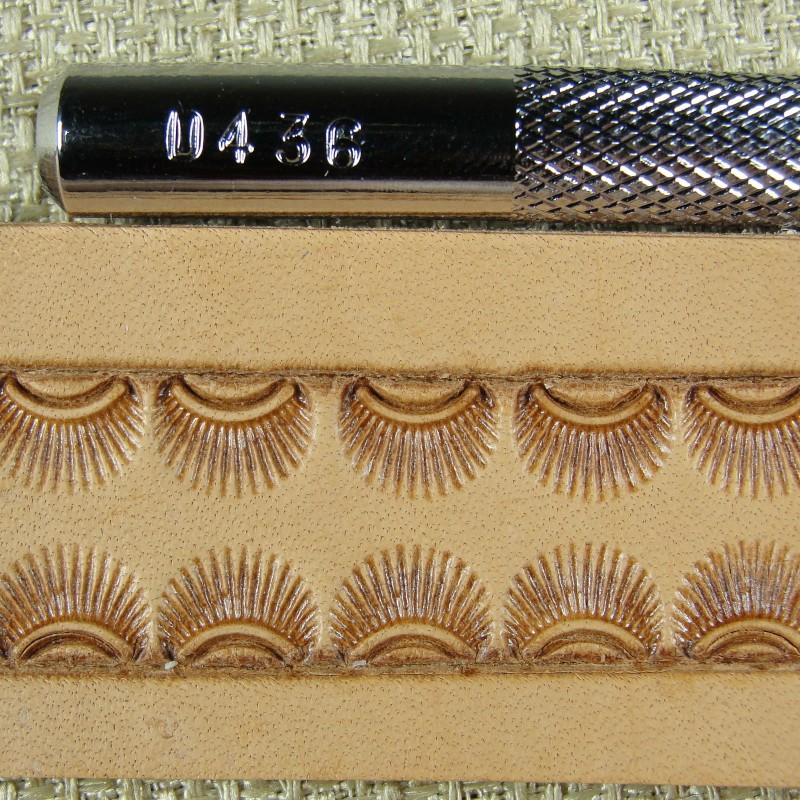 Japan Select - #D436 Crescent Border Stamp (Leather Stamping Tool)