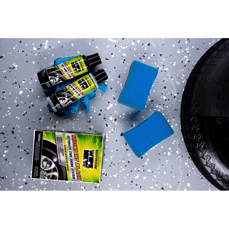 Wipe New Rust-Oleum 381405 Midnight Black Ultimate Tire Shine System