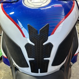 BYEMTTY 3D Traction Pad Tank Kit Compatible with BWM S1000RR (2019-2025) Tank Pad (Black)